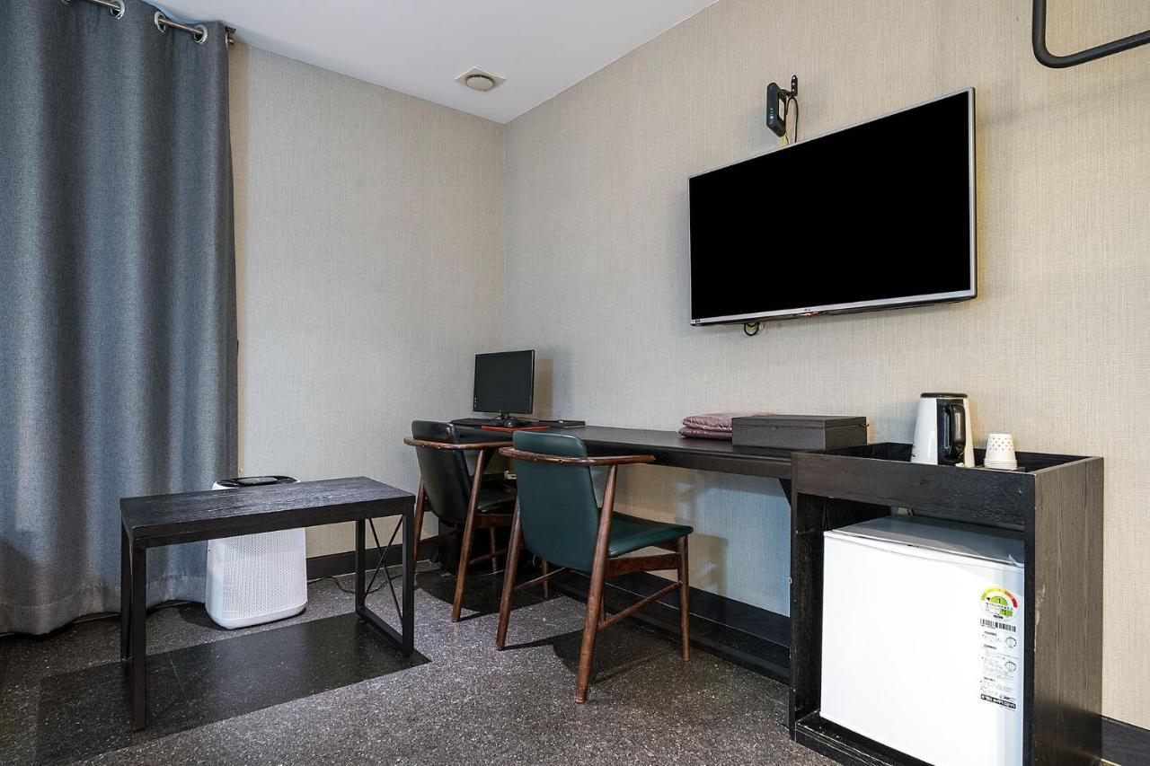 Hotel Ignis Oncheonjang Puszan Kültér fotó