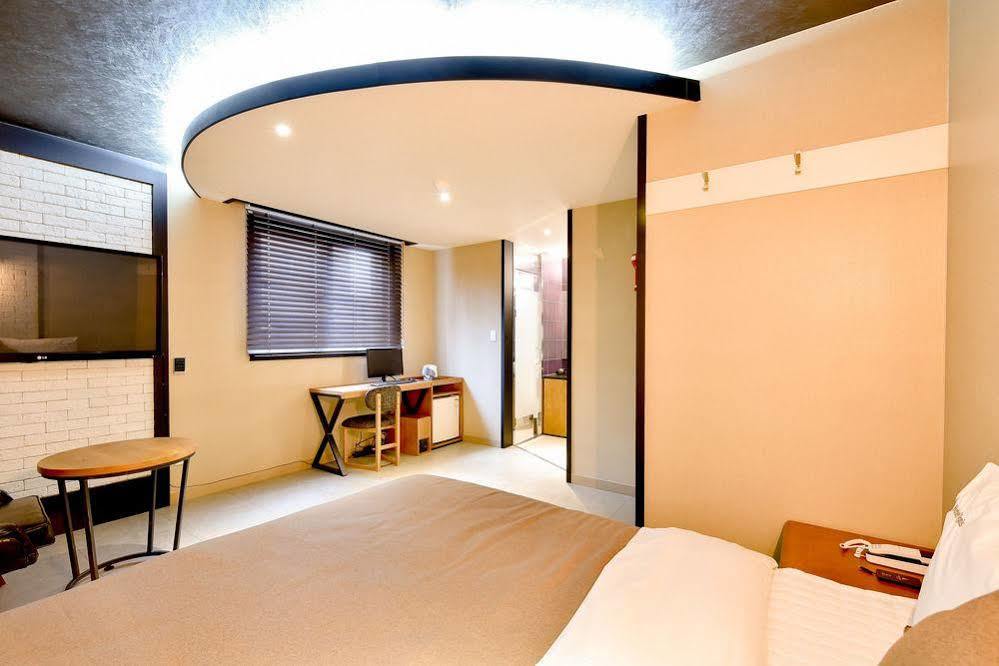 Hotel Ignis Oncheonjang Puszan Kültér fotó