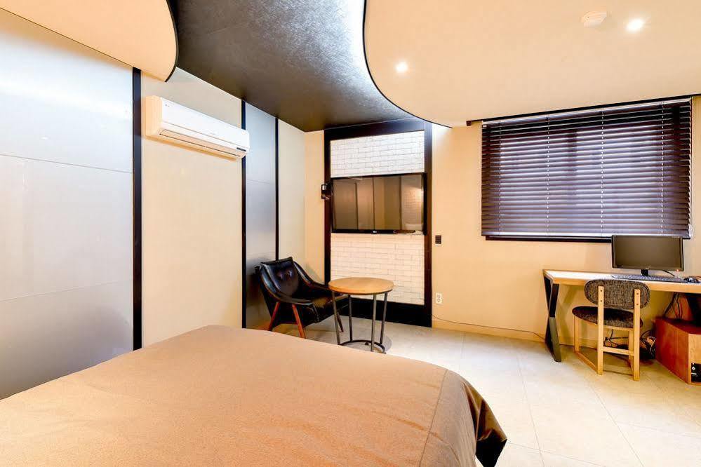 Hotel Ignis Oncheonjang Puszan Kültér fotó